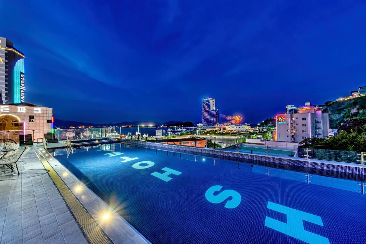 יאוסו Hs Tourist Hotel מראה חיצוני תמונה