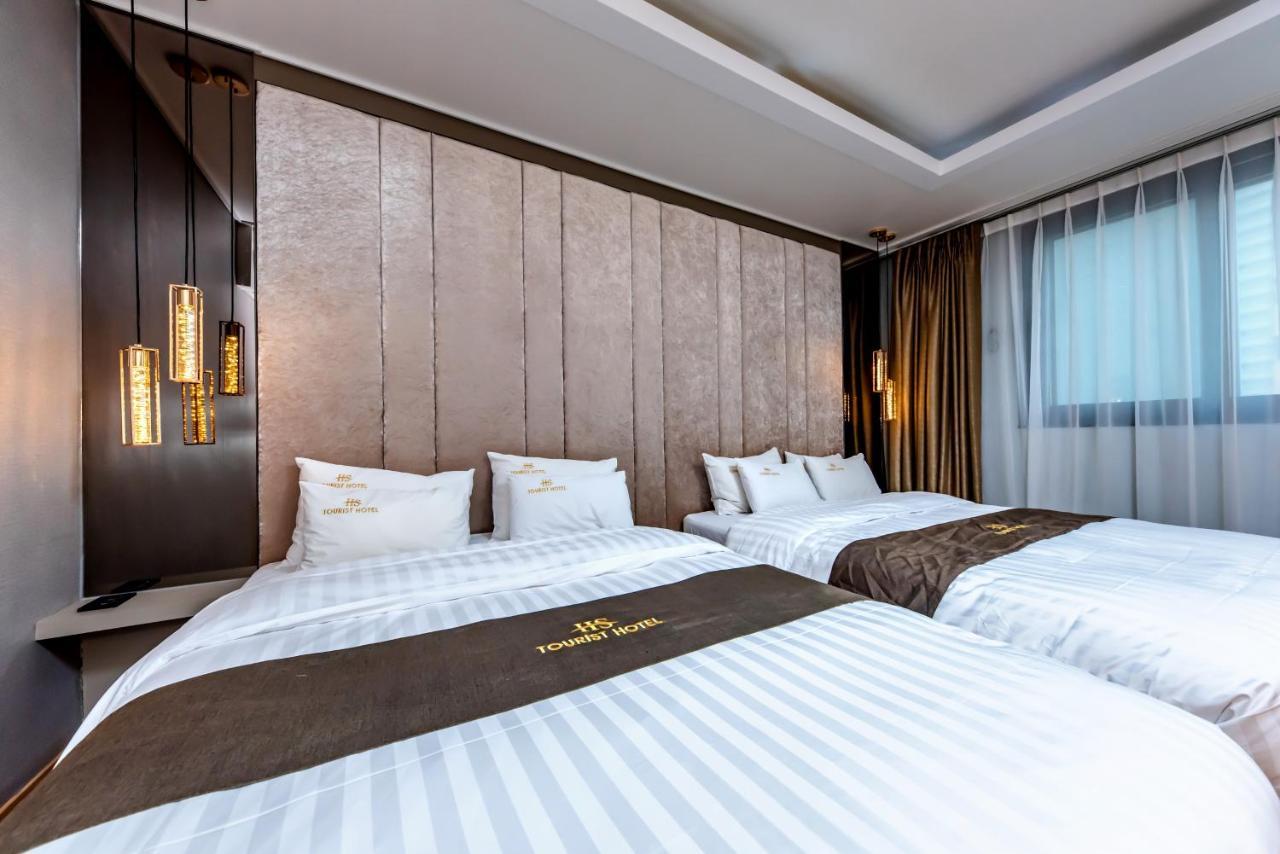 יאוסו Hs Tourist Hotel מראה חיצוני תמונה