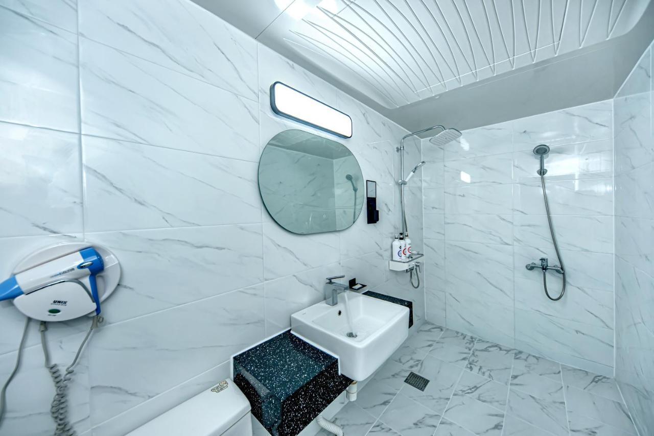 יאוסו Hs Tourist Hotel מראה חיצוני תמונה