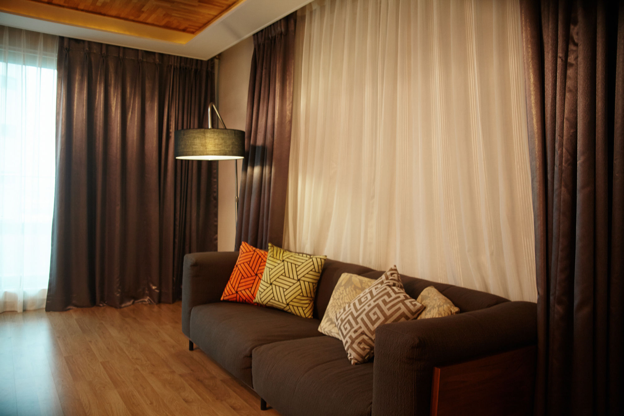 יאוסו Hs Tourist Hotel מראה חיצוני תמונה