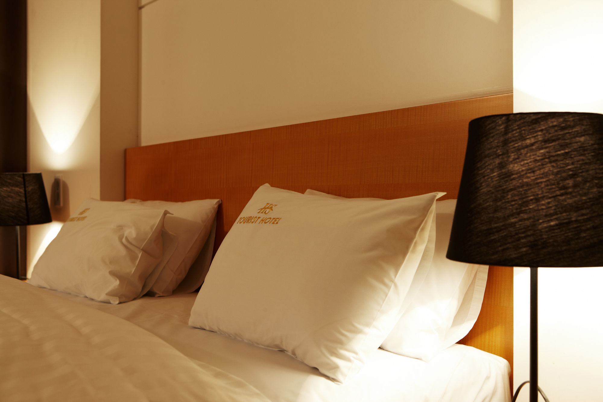 יאוסו Hs Tourist Hotel מראה חיצוני תמונה